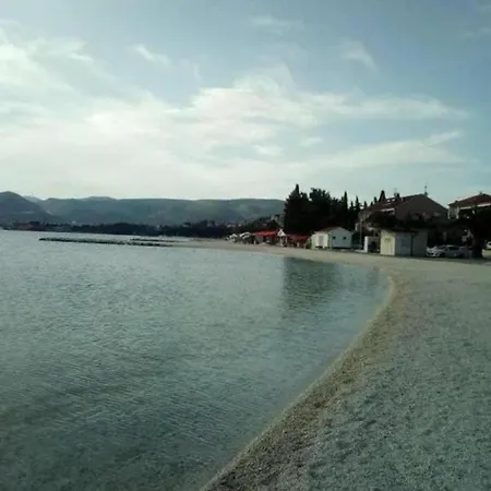 Lovely 2-bed In Okrug Gornji Apartment Trogir